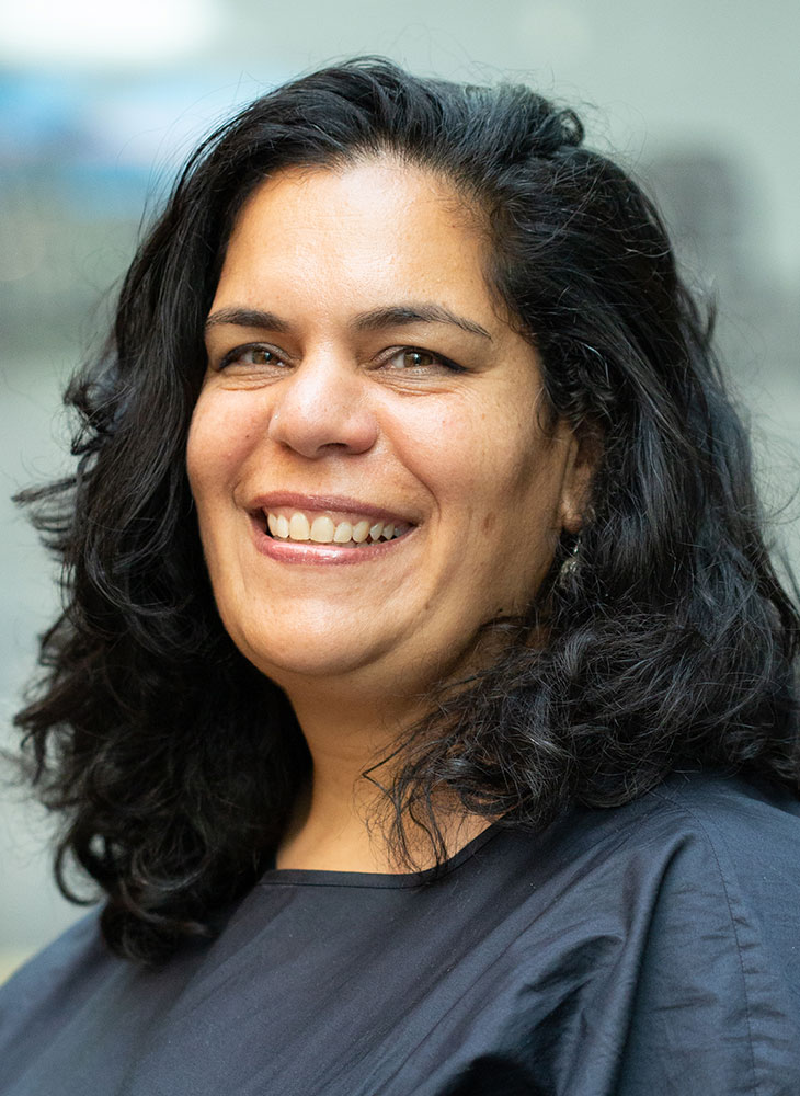 Portrait image of Vinita Salomé