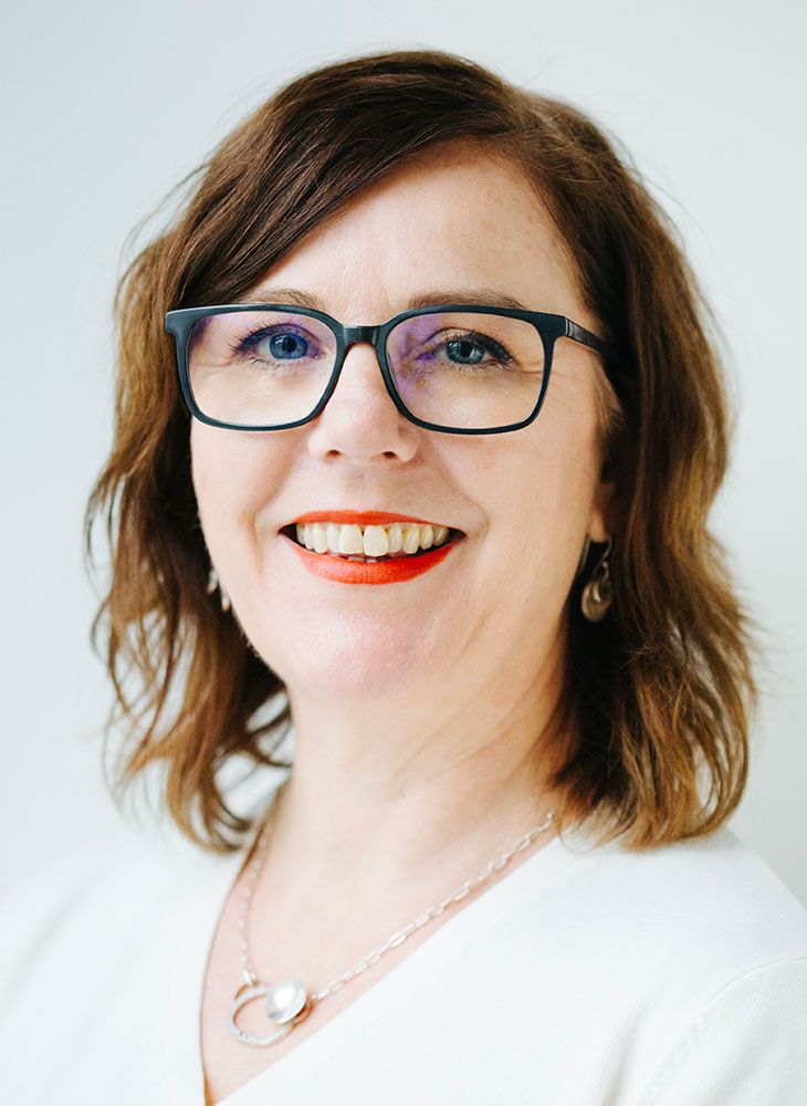 Portrait image of Lisa Hall